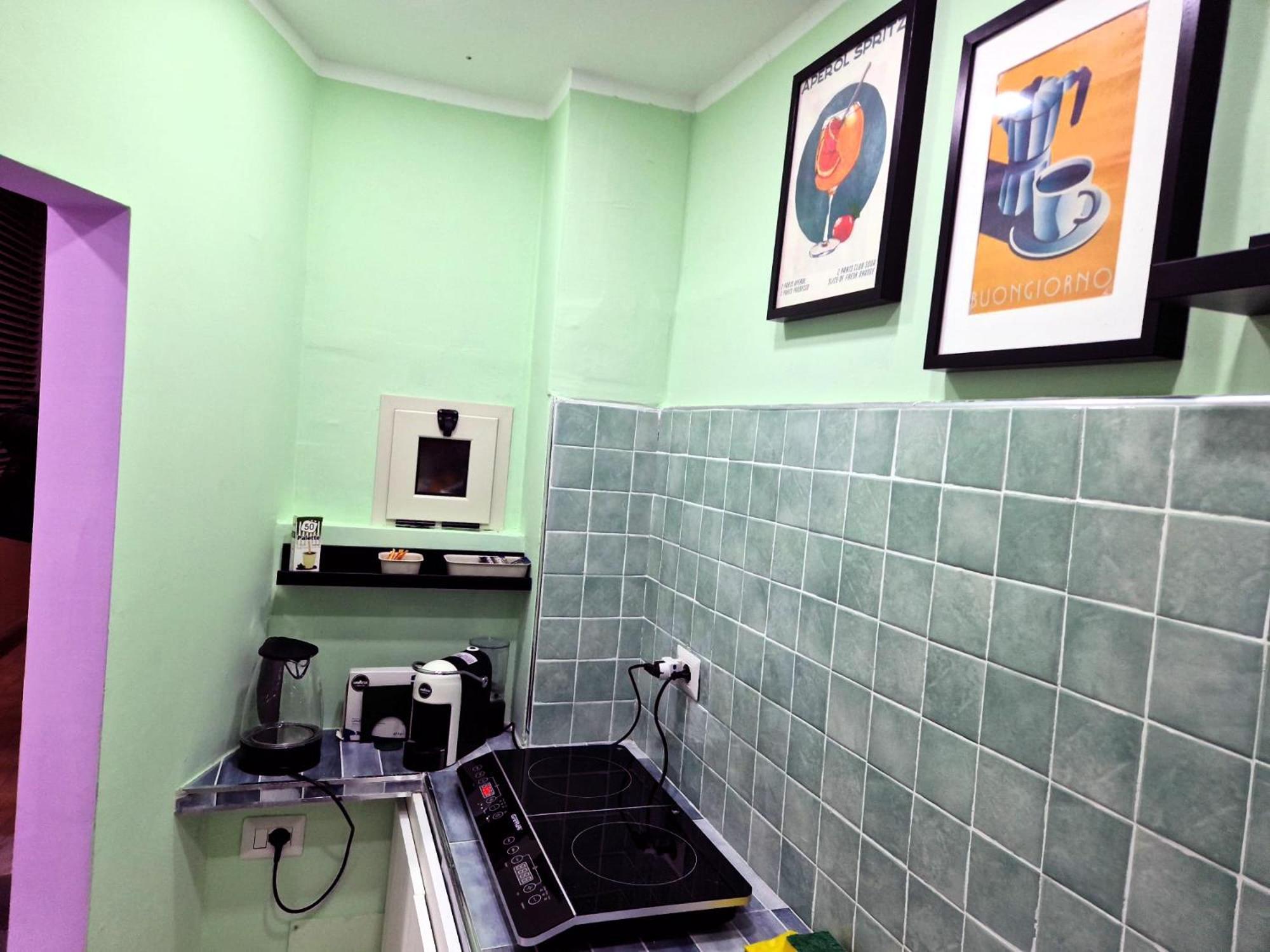 נאפולי Mithra Apartment Centro Storico מראה חיצוני תמונה